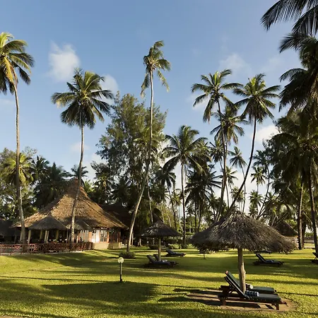 Neptune Paradise Beach Resort & Spa-2
